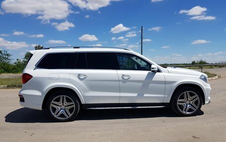 Mercedes-Benz GL-Класс, 2014 год, 3 210 000 рублей, 3 фотография