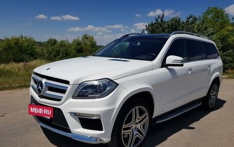 Mercedes-Benz GL-Класс, 2014 год, 3 210 000 рублей, 2 фотография