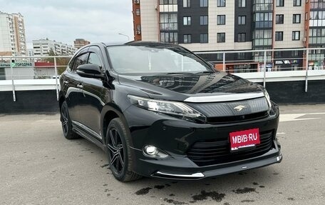 Toyota Harrier, 2017 год, 2 950 000 рублей, 4 фотография