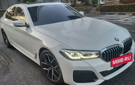 BMW 5 серия, 2022 год, 4 640 000 рублей, 2 фотография