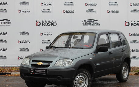 Chevrolet Niva I рестайлинг, 2011 год, 530 000 рублей, 1 фотография