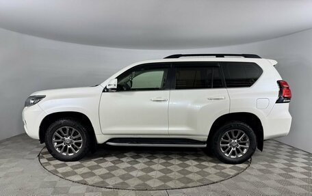 Toyota Land Cruiser Prado 150 рестайлинг 2, 2019 год, 6 500 000 рублей, 8 фотография