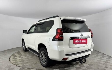 Toyota Land Cruiser Prado 150 рестайлинг 2, 2019 год, 6 500 000 рублей, 7 фотография