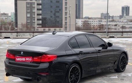 BMW 5 серия, 2018 год, 3 300 000 рублей, 8 фотография