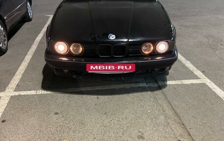 BMW 5 серия, 1992 год, 350 000 рублей, 3 фотография