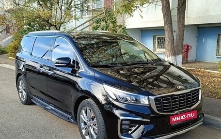 KIA Carnival III, 2019 год, 3 390 000 рублей, 1 фотография