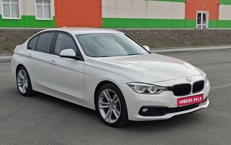 BMW 3 серия, 2017 год, 2 650 000 рублей, 2 фотография