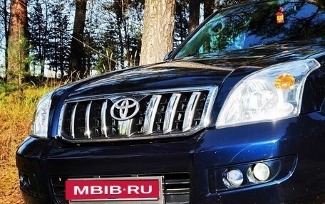 Toyota Land Cruiser Prado 120 рестайлинг, 2007 год, 2 400 000 рублей, 2 фотография