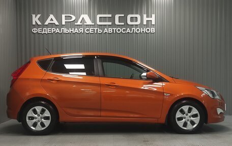 Hyundai Solaris II рестайлинг, 2015 год, 1 090 000 рублей, 6 фотография