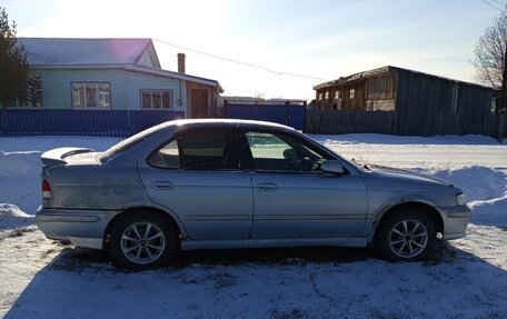 Nissan Sunny B15, 1999 год, 200 000 рублей, 2 фотография