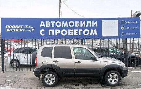 Chevrolet Niva I рестайлинг, 2019 год, 898 000 рублей, 4 фотография