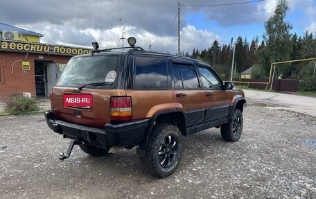 Jeep Grand Cherokee, 1994 год, 690 000 рублей, 2 фотография