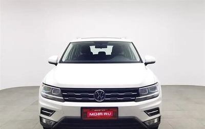 Volkswagen Tiguan II, 2020 год, 1 990 000 рублей, 1 фотография