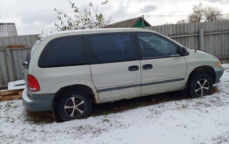 Dodge Caravan III, 2000 год, 60 000 рублей, 2 фотография