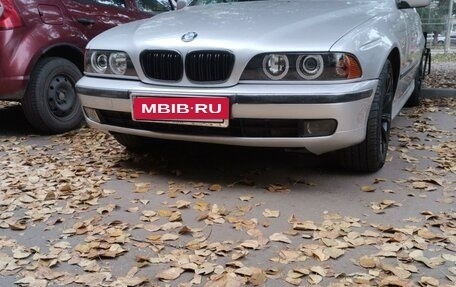 BMW 5 серия, 1999 год, 700 000 рублей, 2 фотография