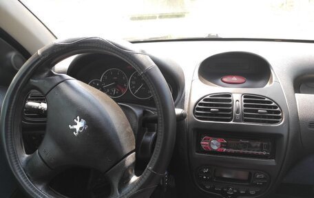 Peugeot 206, 2004 год, 310 000 рублей, 4 фотография