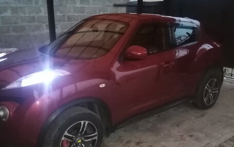 Nissan Juke II, 2011 год, 1 100 000 рублей, 3 фотография