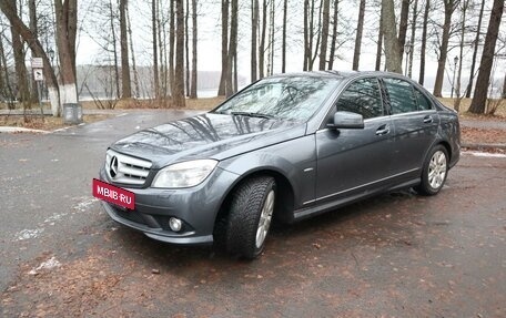 Mercedes-Benz C-Класс, 2009 год, 1 300 000 рублей, 19 фотография