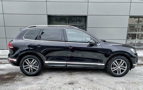 Volkswagen Touareg III, 2018 год, 3 810 000 рублей, 4 фотография