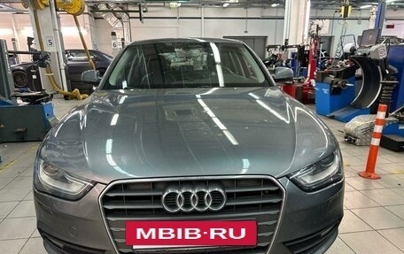 Audi A4, 2015 год, 1 677 000 рублей, 2 фотография