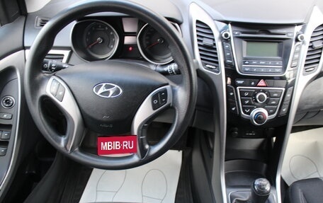 Hyundai i30 II рестайлинг, 2013 год, 720 000 рублей, 13 фотография