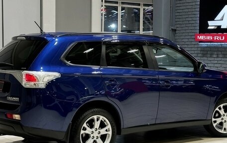 Mitsubishi Outlander III рестайлинг 3, 2013 год, 1 857 000 рублей, 5 фотография