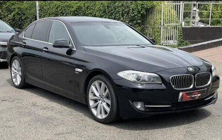 BMW 5 серия, 2012 год, 2 385 000 рублей, 1 фотография