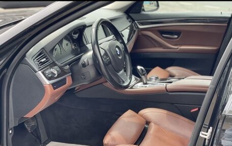 BMW 5 серия, 2012 год, 2 385 000 рублей, 8 фотография