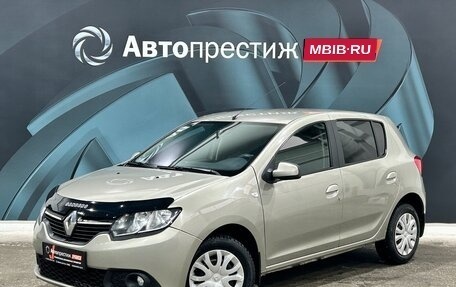 Renault Sandero II рестайлинг, 2015 год, 749 000 рублей, 1 фотография