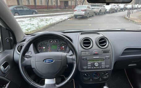 Ford Fiesta, 2006 год, 450 000 рублей, 20 фотография