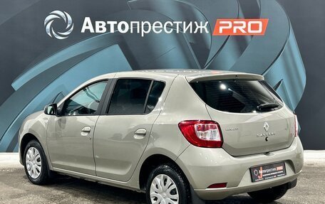 Renault Sandero II рестайлинг, 2015 год, 749 000 рублей, 7 фотография