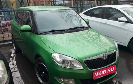 Skoda Fabia II, 2013 год, 842 000 рублей, 1 фотография