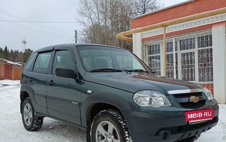 Chevrolet Niva I рестайлинг, 2016 год, 700 000 рублей, 4 фотография