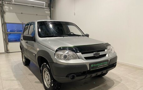 Chevrolet Niva I рестайлинг, 2014 год, 650 000 рублей, 3 фотография