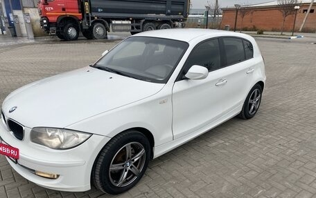 BMW 1 серия, 2011 год, 970 000 рублей, 3 фотография