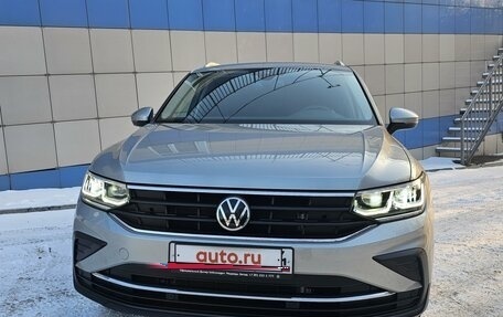 Volkswagen Tiguan II, 2021 год, 4 350 000 рублей, 20 фотография