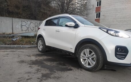 KIA Sportage IV рестайлинг, 2016 год, 1 810 000 рублей, 3 фотография