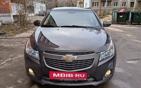 Chevrolet Cruze II, 2013 год, 840 000 рублей, 2 фотография