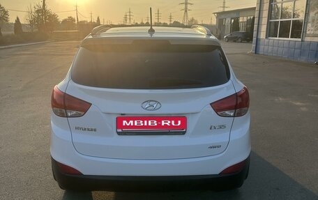 Hyundai ix35 I рестайлинг, 2013 год, 1 800 000 рублей, 4 фотография