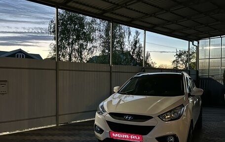 Hyundai ix35 I рестайлинг, 2013 год, 1 800 000 рублей, 21 фотография