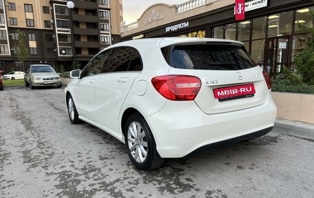 Mercedes-Benz A-Класс, 2013 год, 1 830 000 рублей, 4 фотография