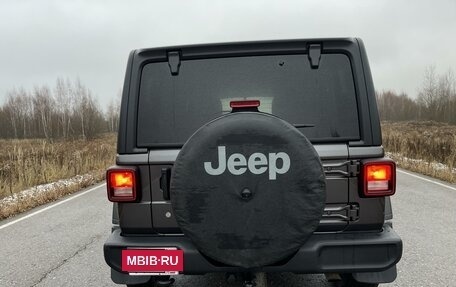 Jeep Wrangler, 2019 год, 4 290 000 рублей, 6 фотография