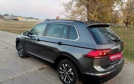 Volkswagen Tiguan II, 2020 год, 2 985 000 рублей, 2 фотография