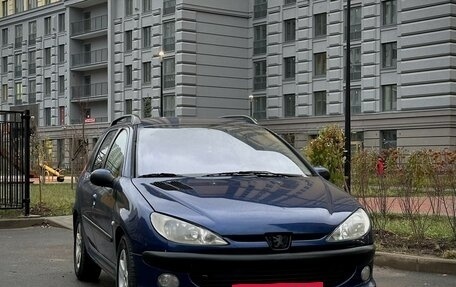 Peugeot 206, 2003 год, 385 000 рублей, 2 фотография