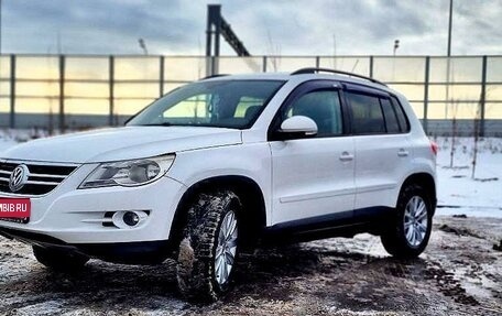 Volkswagen Tiguan I, 2010 год, 1 500 000 рублей, 3 фотография