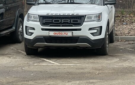 Ford Explorer VI, 2017 год, 2 950 000 рублей, 2 фотография