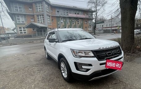 Ford Explorer VI, 2017 год, 2 950 000 рублей, 5 фотография