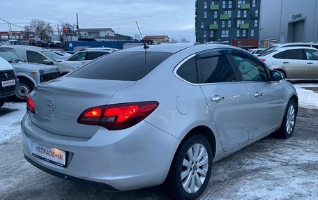 Opel Astra J, 2012 год, 690 000 рублей, 4 фотография