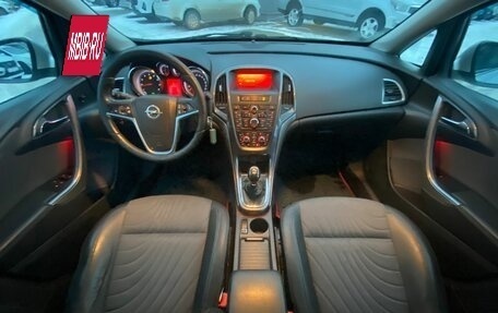 Opel Astra J, 2012 год, 690 000 рублей, 13 фотография