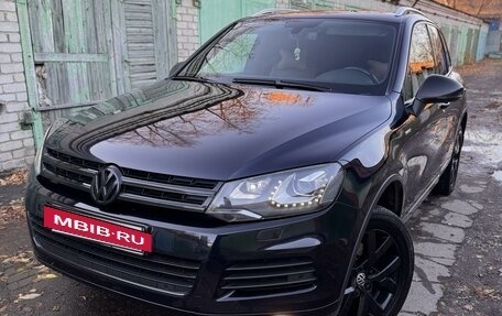 Volkswagen Touareg III, 2013 год, 2 850 000 рублей, 3 фотография